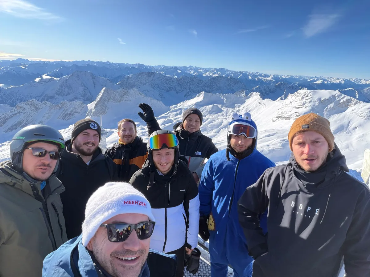 Team-Ausflug in die Alpen